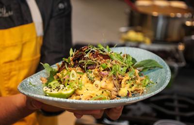 Chef Lauren Montelbano makes vegan udon, in photos